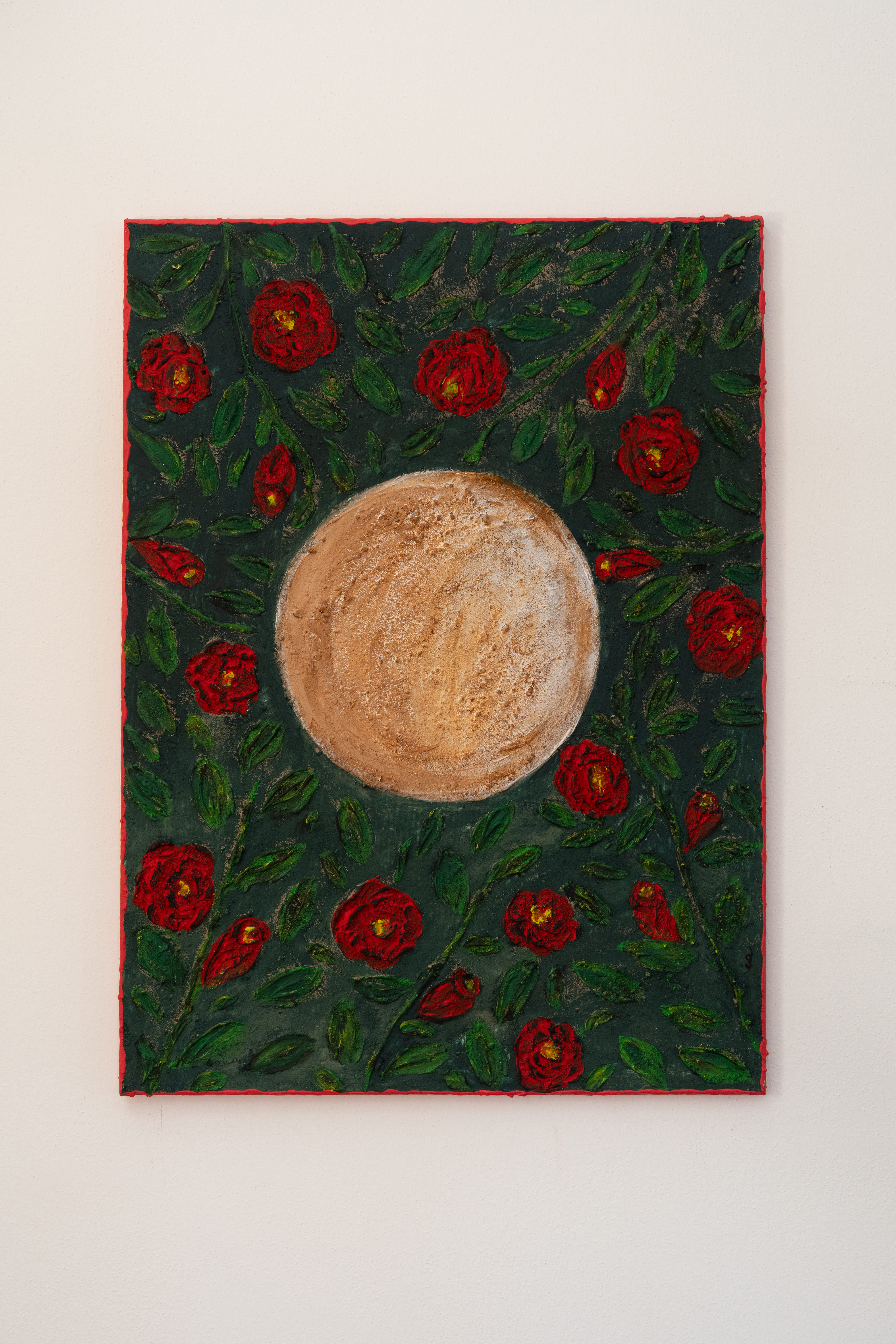 LA LUNA SI RIFLETTE NEL POZZO DEI DESIDERI. LE GOCCE DEL SUO SANGUE SONO DIVENTATE FIORI NEL GIARDINO DELL'INFINITO.